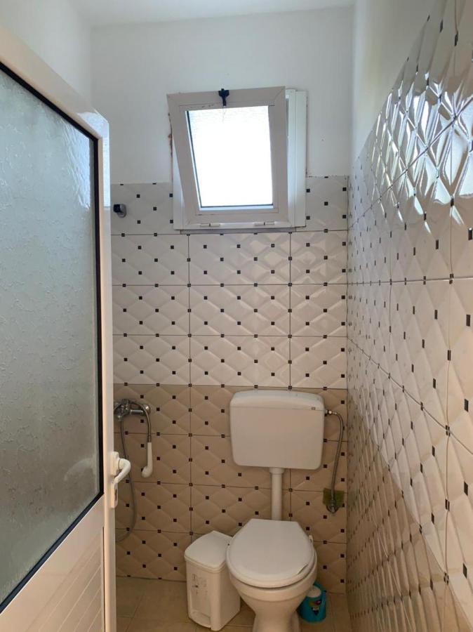 Отель Denaj House Химара Экстерьер фото